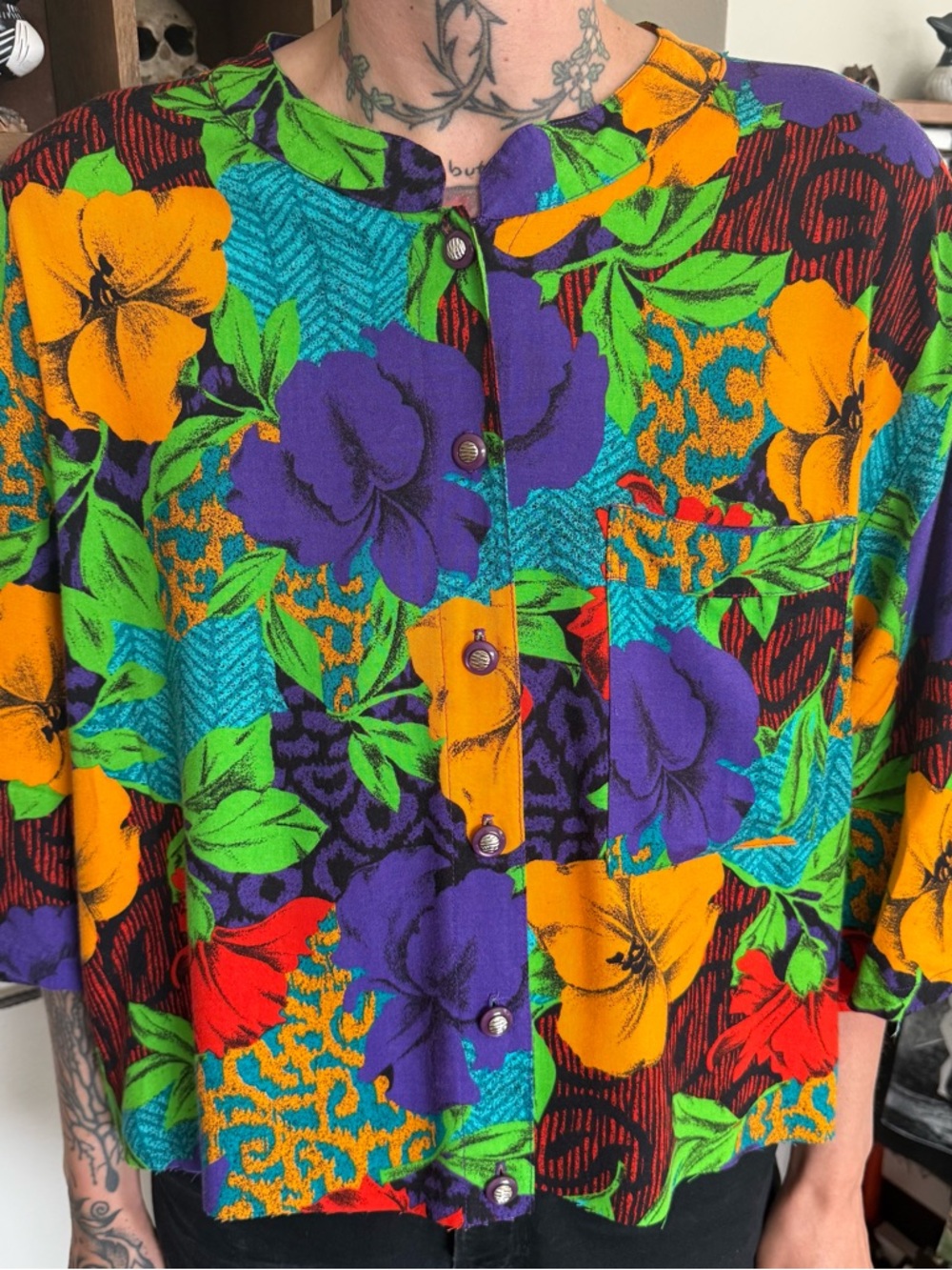 Vintage 70s 80s Cropped Vibrant Patchwork Floral Rayon Blouse USA ~ Size XL